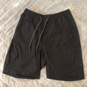 Lululemon Bowline Short 8”